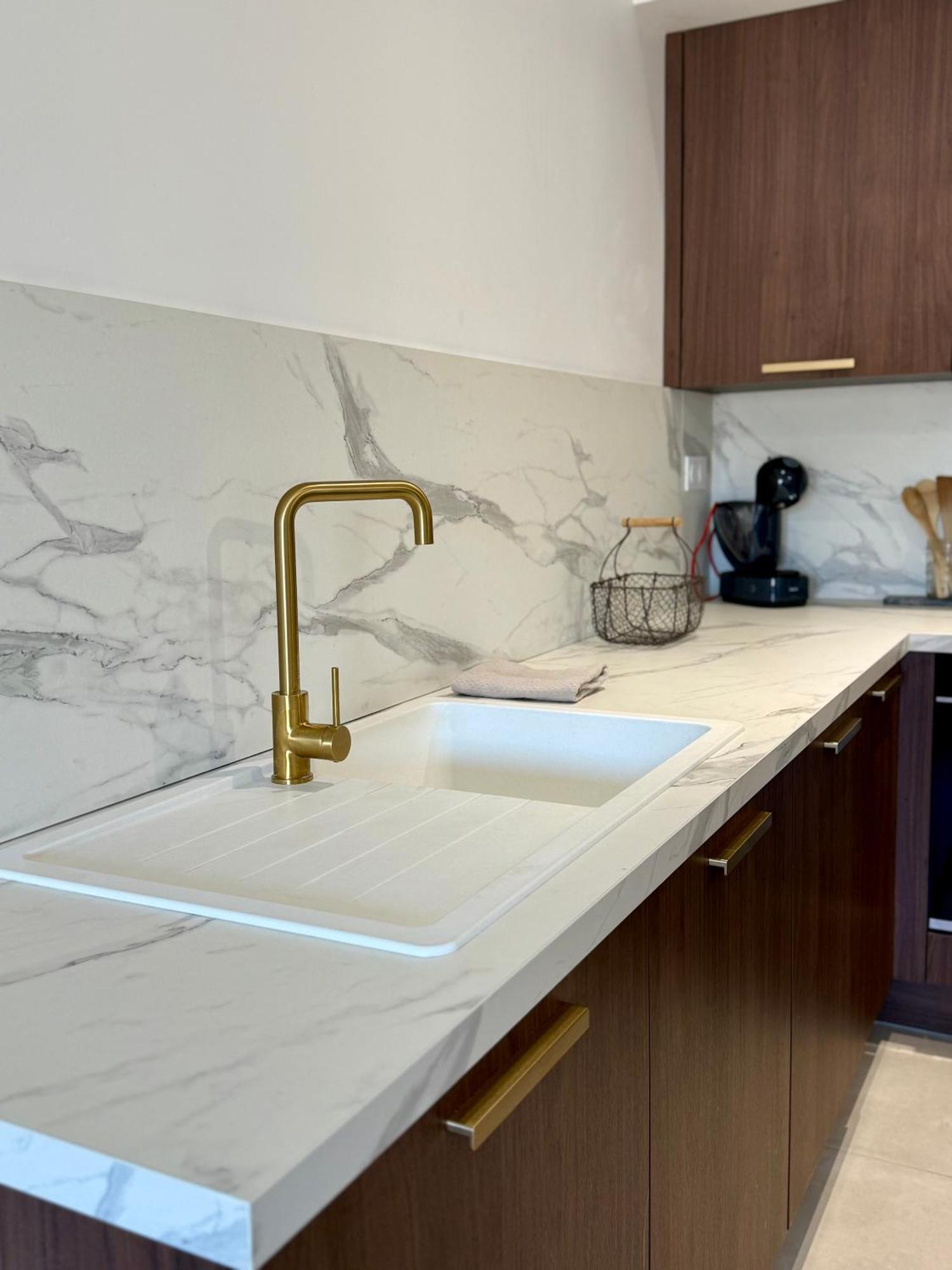 Appartement Neuf Contemporain Lourdes Exterior foto